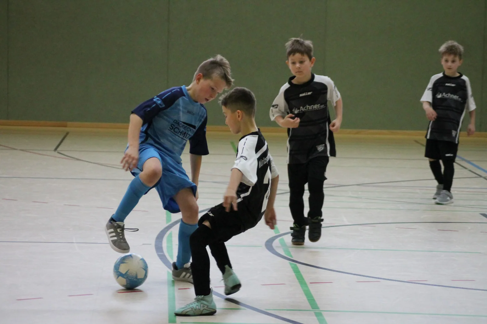 Großer Jugendfußballtag in Röbel: Endrunden der F- und E-Junioren sowie gekürte Kreismeister