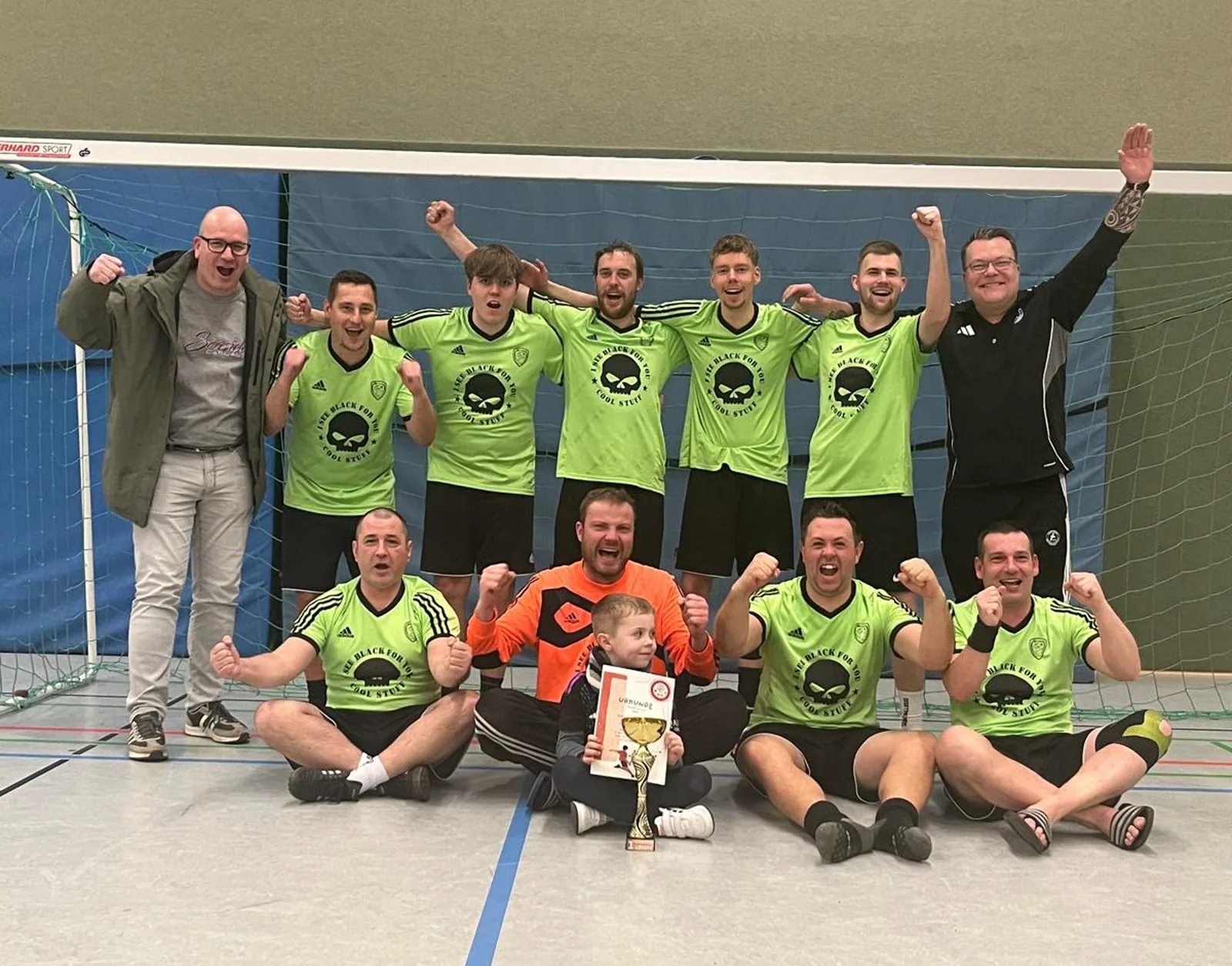 Schiedsrichter-Auswahl des KFV verteidigt Titel beim 4. Motor Süd Cup